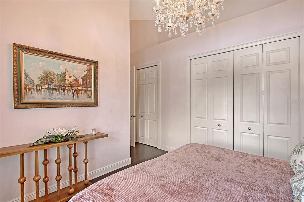 На продажу: $2,195,000 (6 спален, 5 ванн, 5200 Квадратных фут)