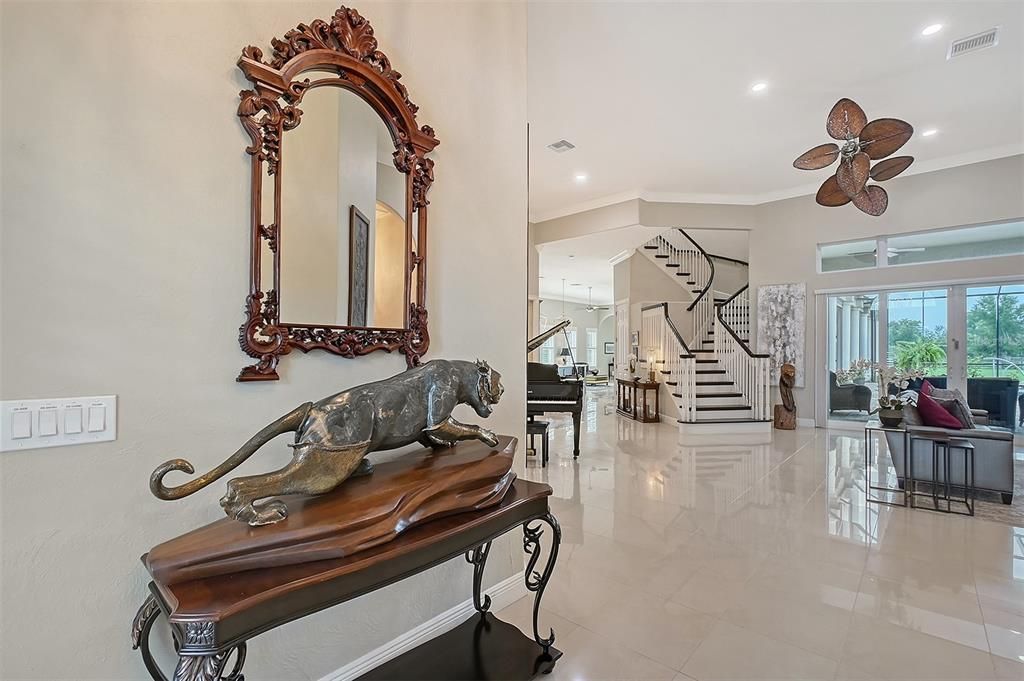 На продажу: $2,195,000 (6 спален, 5 ванн, 5200 Квадратных фут)