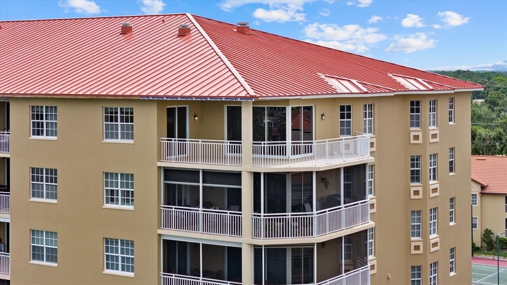 合同活跃: $725,000 (3 贝兹, 3 浴室, 2484 平方英尺)