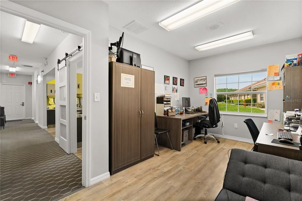 На продажу: $2,150,000 (0 спален, 0 ванн, 2510 Квадратных фут)