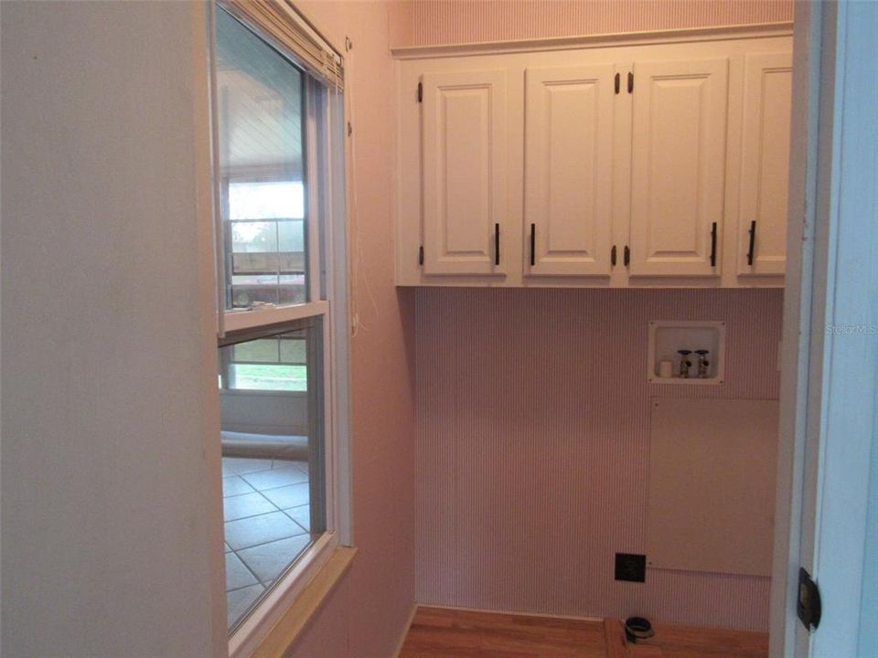 合同活跃: $209,900 (3 贝兹, 2 浴室, 1568 平方英尺)