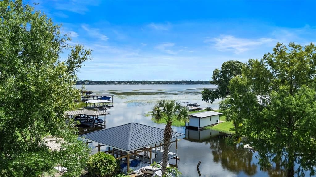 Recently Sold: $1,199,000 (4 beds, 2 baths, 2191 Square Feet)