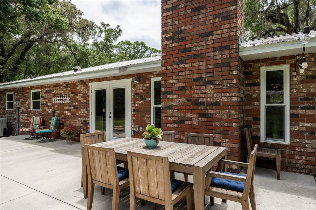 待售: $450,000 (3 贝兹, 2 浴室, 1910 平方英尺)