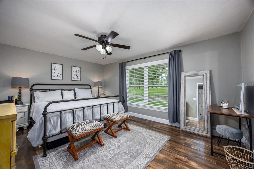 待售: $450,000 (3 贝兹, 2 浴室, 1910 平方英尺)