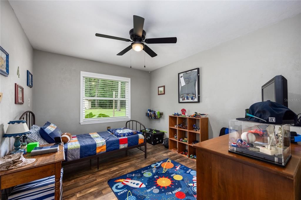 待售: $450,000 (3 贝兹, 2 浴室, 1910 平方英尺)