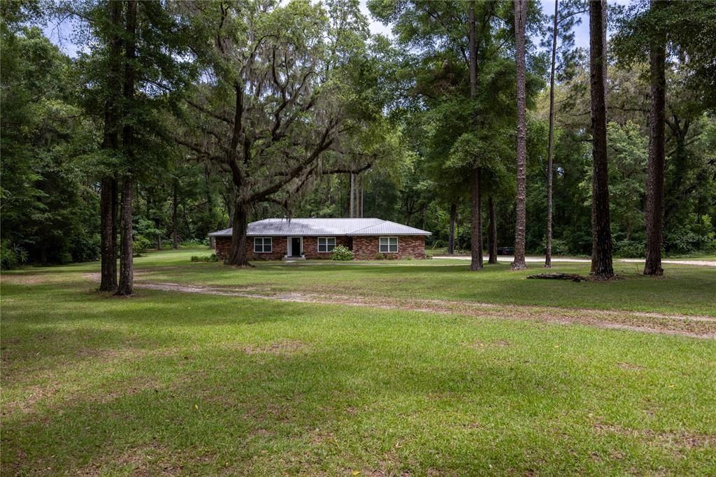 待售: $450,000 (3 贝兹, 2 浴室, 1910 平方英尺)