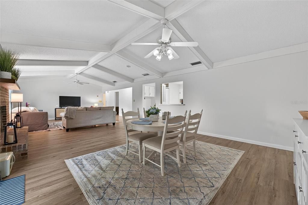 В аренду: $3,150 (3 спален, 2 ванн, 1781 Квадратных фут)