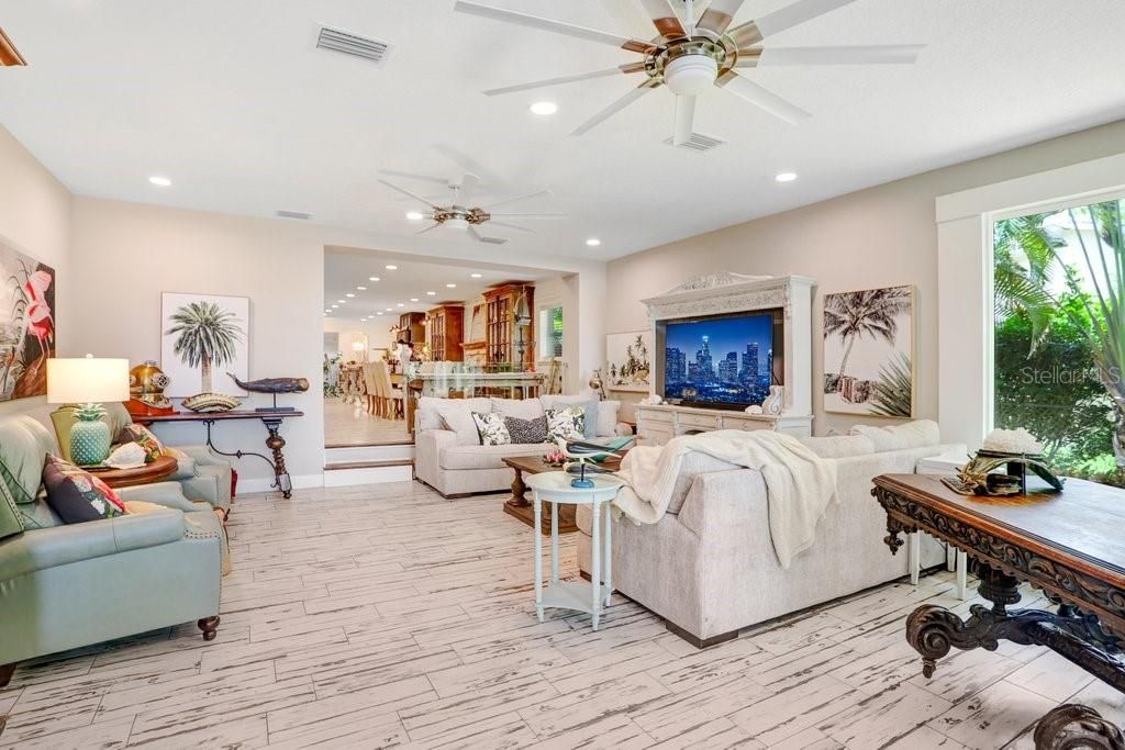 Active With Contract: $1,240,000 (3 beds, 2 baths, 2106 Square Feet)