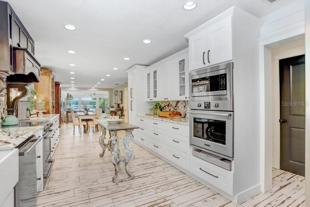 Active With Contract: $1,240,000 (3 beds, 2 baths, 2106 Square Feet)