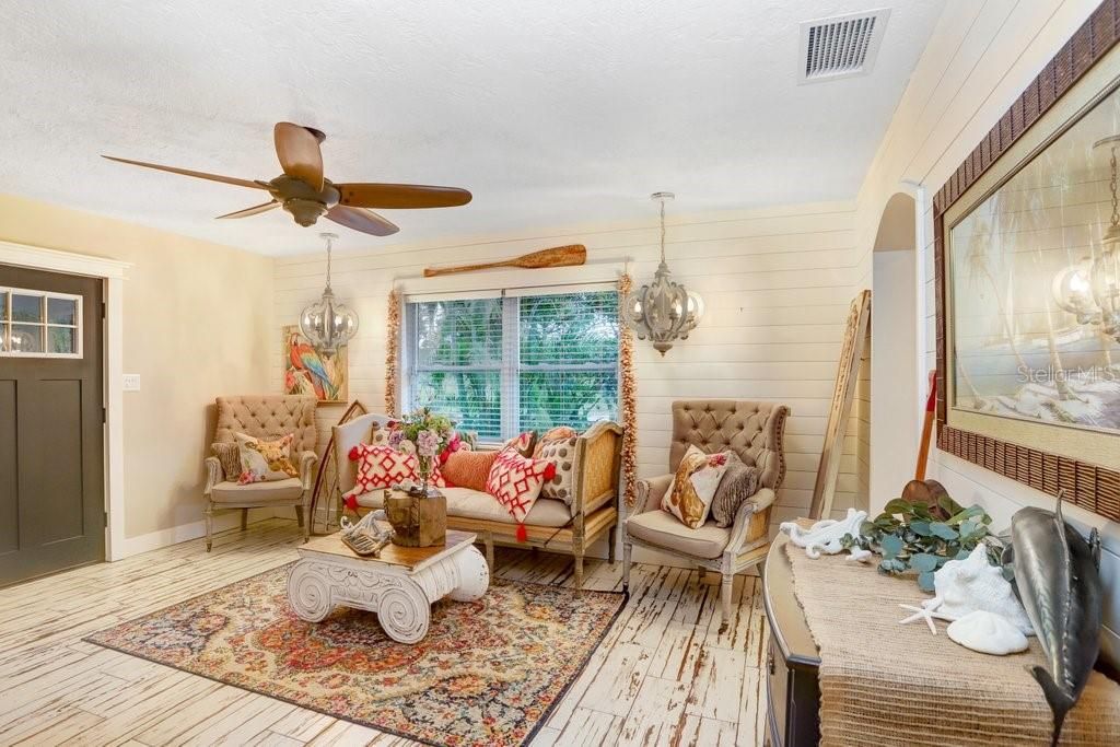 Active With Contract: $1,240,000 (3 beds, 2 baths, 2106 Square Feet)