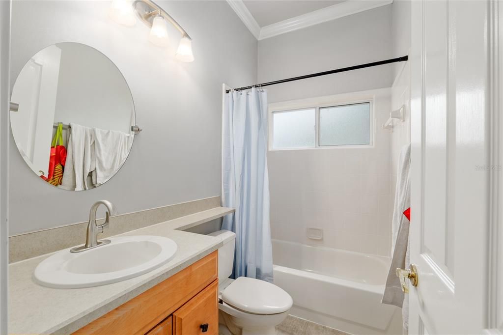 For Sale: $1,085,000 (5 beds, 4 baths, 4113 Square Feet)