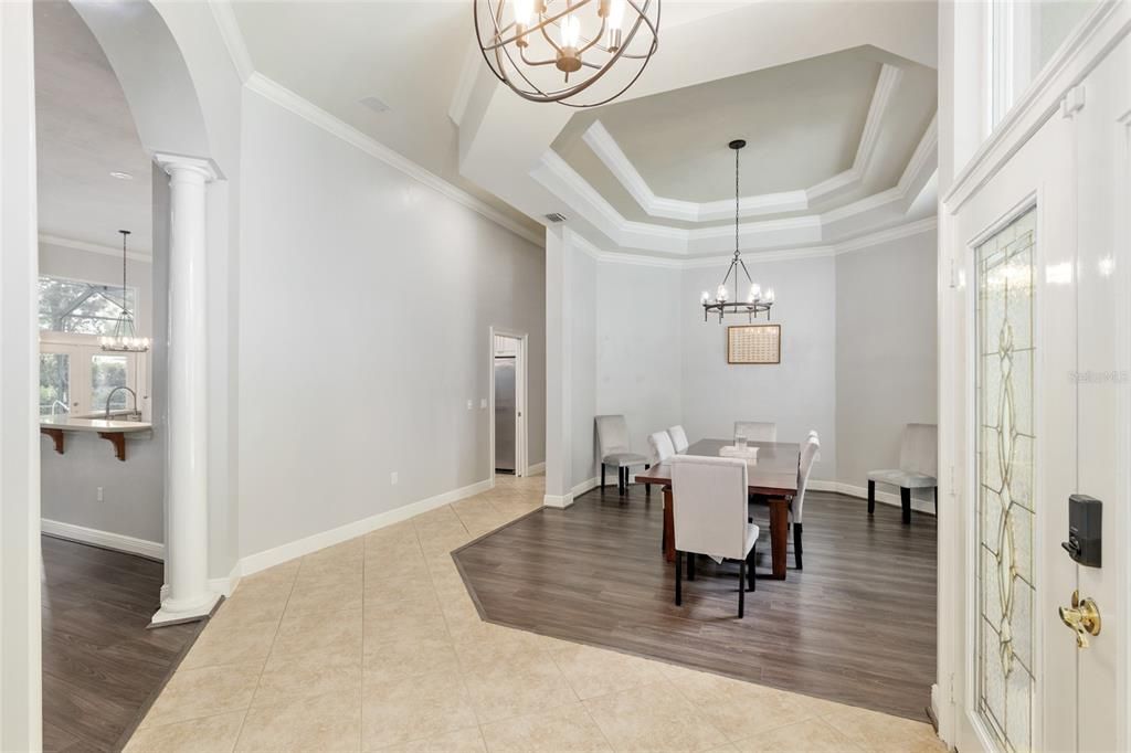 For Sale: $1,085,000 (5 beds, 4 baths, 4113 Square Feet)