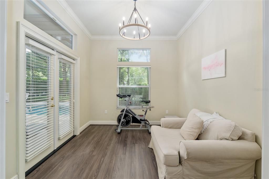 For Sale: $1,085,000 (5 beds, 4 baths, 4113 Square Feet)