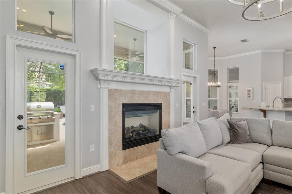 For Sale: $1,085,000 (5 beds, 4 baths, 4113 Square Feet)