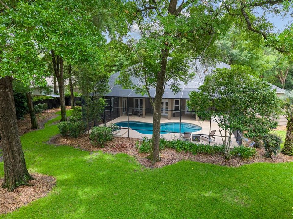 For Sale: $1,085,000 (5 beds, 4 baths, 4113 Square Feet)