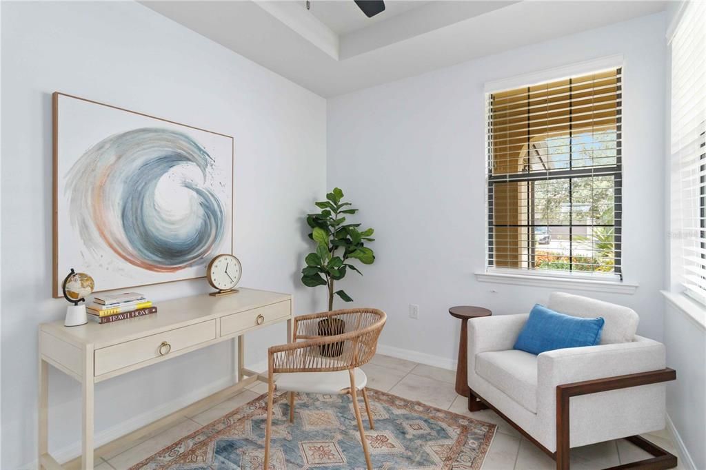 合同活跃: $359,000 (2 贝兹, 2 浴室, 1437 平方英尺)