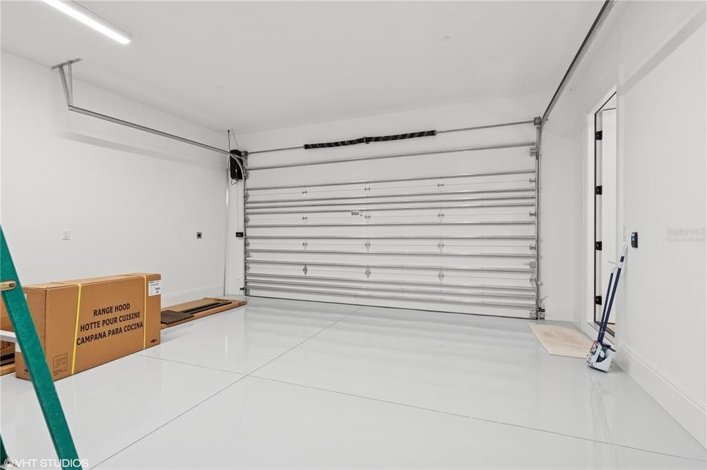 For Sale: $1,200,000 (3 beds, 3 baths, 2369 Square Feet)