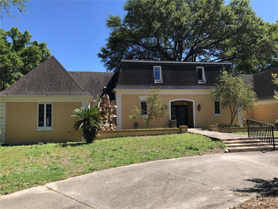 For Sale: $574,963 (9 beds, 4 baths, 4666 Square Feet)