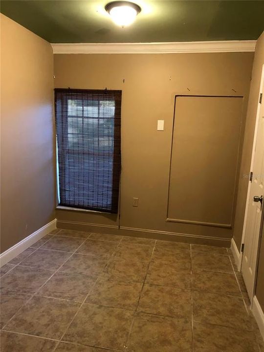 For Sale: $574,963 (9 beds, 4 baths, 4666 Square Feet)