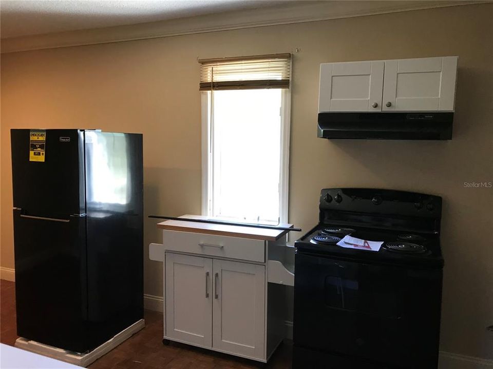 For Sale: $574,963 (9 beds, 4 baths, 4666 Square Feet)