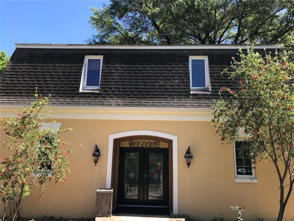 For Sale: $574,963 (9 beds, 4 baths, 4666 Square Feet)