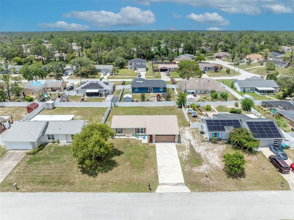 На продажу: $298,000 (3 спален, 2 ванн, 1142 Квадратных фут)