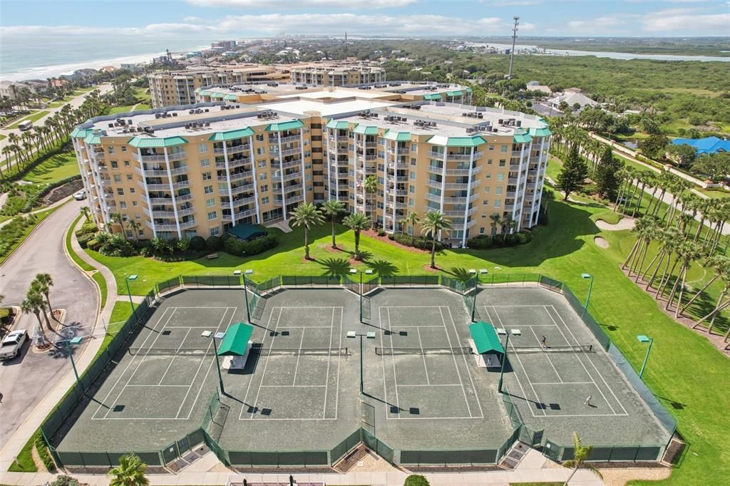 待售: $550,000 (3 贝兹, 3 浴室, 2013 平方英尺)