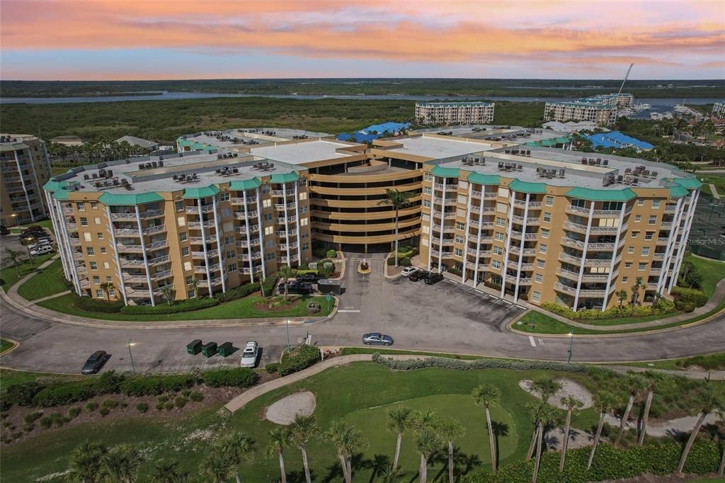 待售: $550,000 (3 贝兹, 3 浴室, 2013 平方英尺)