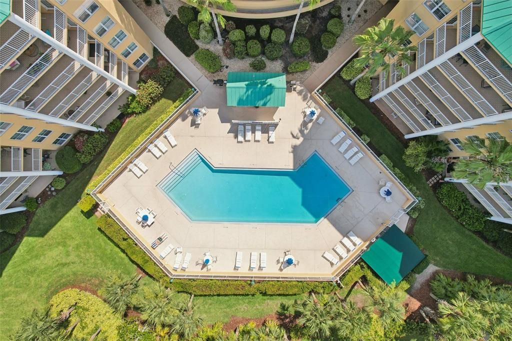 待售: $550,000 (3 贝兹, 3 浴室, 2013 平方英尺)