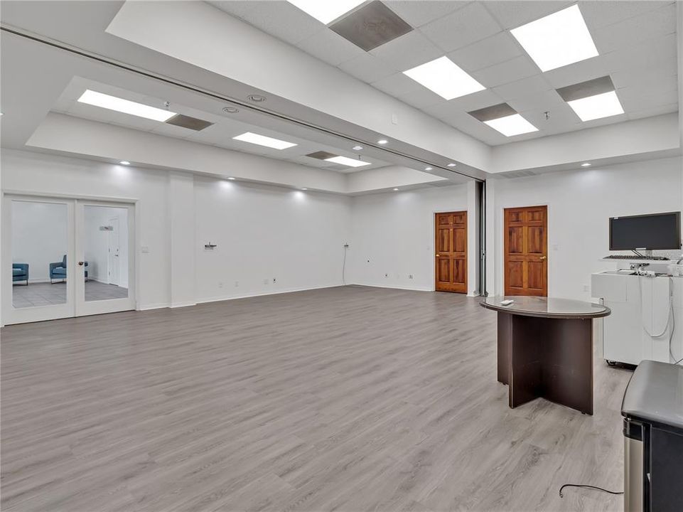 待售: $8,100 (0 贝兹, 0 浴室, 11342 平方英尺)