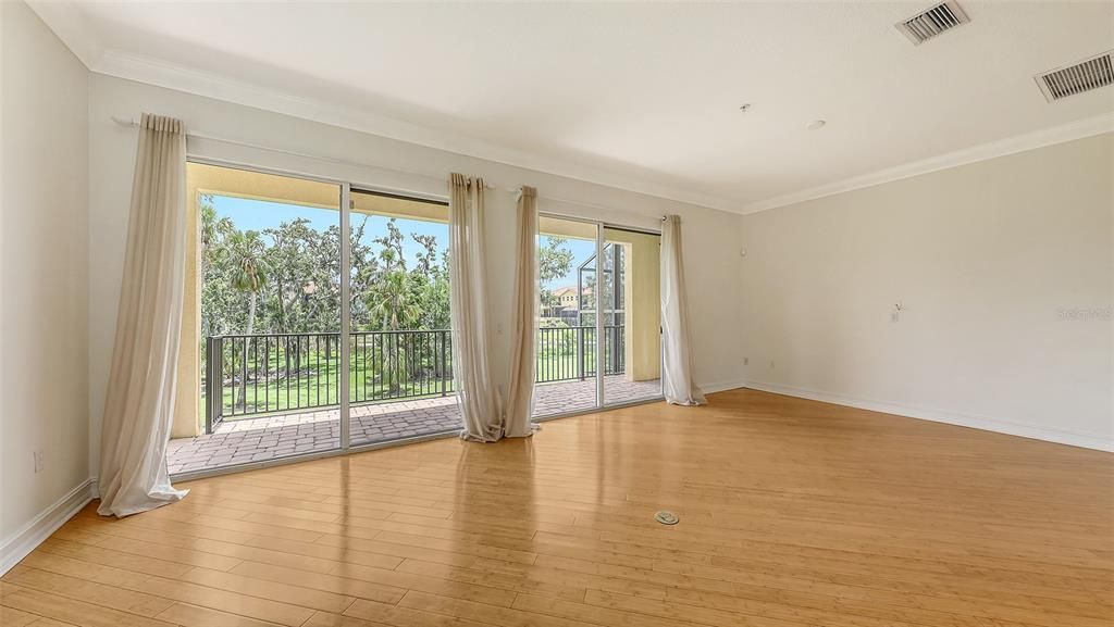 На продажу: $569,000 (4 спален, 4 ванн, 2848 Квадратных фут)