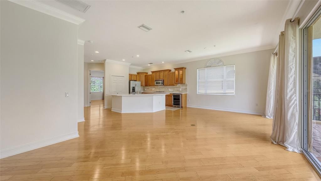 На продажу: $569,000 (4 спален, 4 ванн, 2848 Квадратных фут)