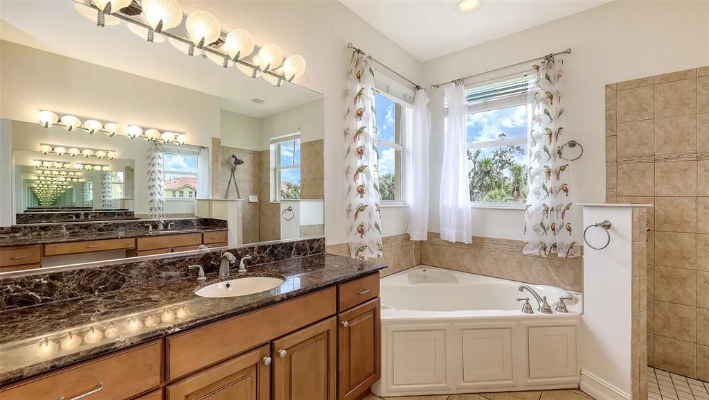 На продажу: $569,000 (4 спален, 4 ванн, 2848 Квадратных фут)