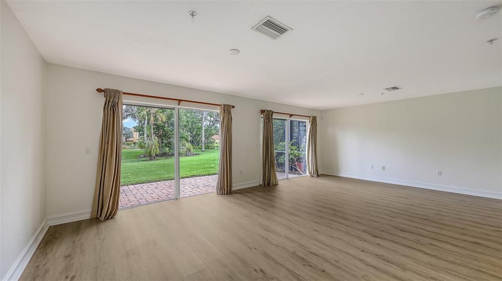 На продажу: $569,000 (4 спален, 4 ванн, 2848 Квадратных фут)