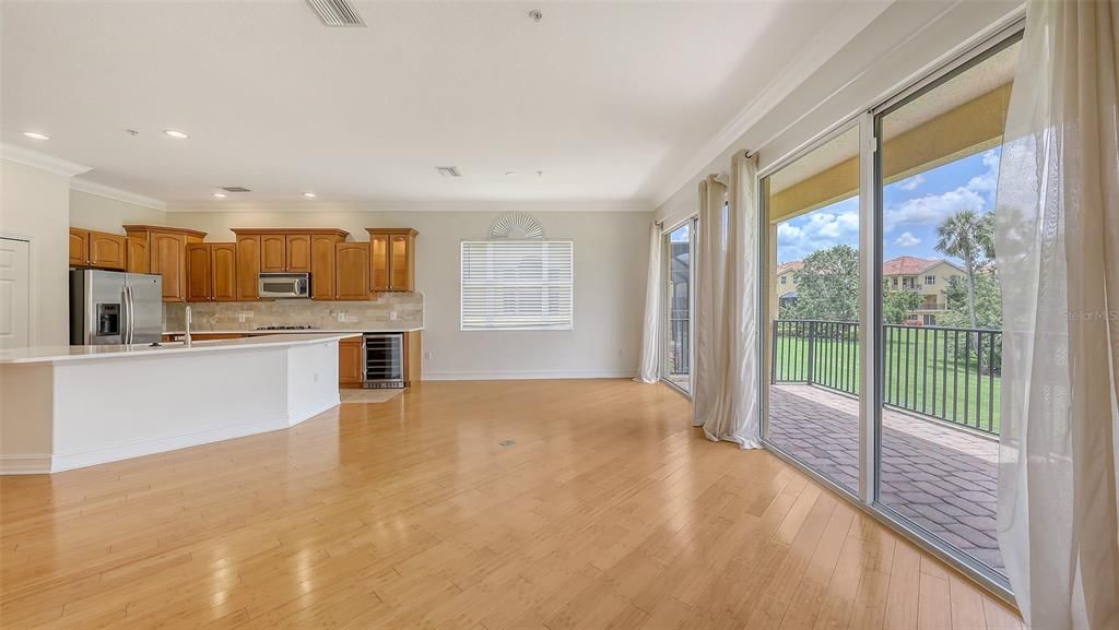 На продажу: $569,000 (4 спален, 4 ванн, 2848 Квадратных фут)