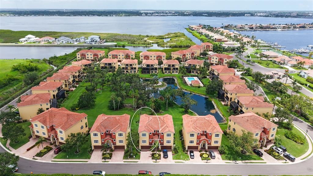 На продажу: $569,000 (4 спален, 4 ванн, 2848 Квадратных фут)