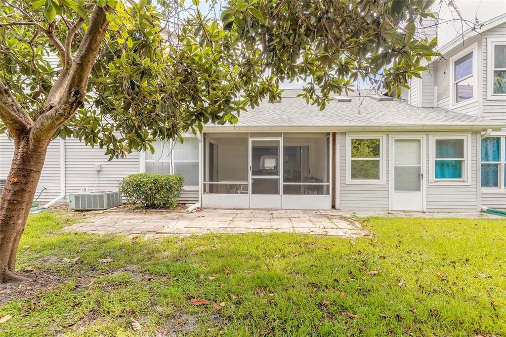 For Sale: $249,500 (2 beds, 2 baths, 1478 Square Feet)