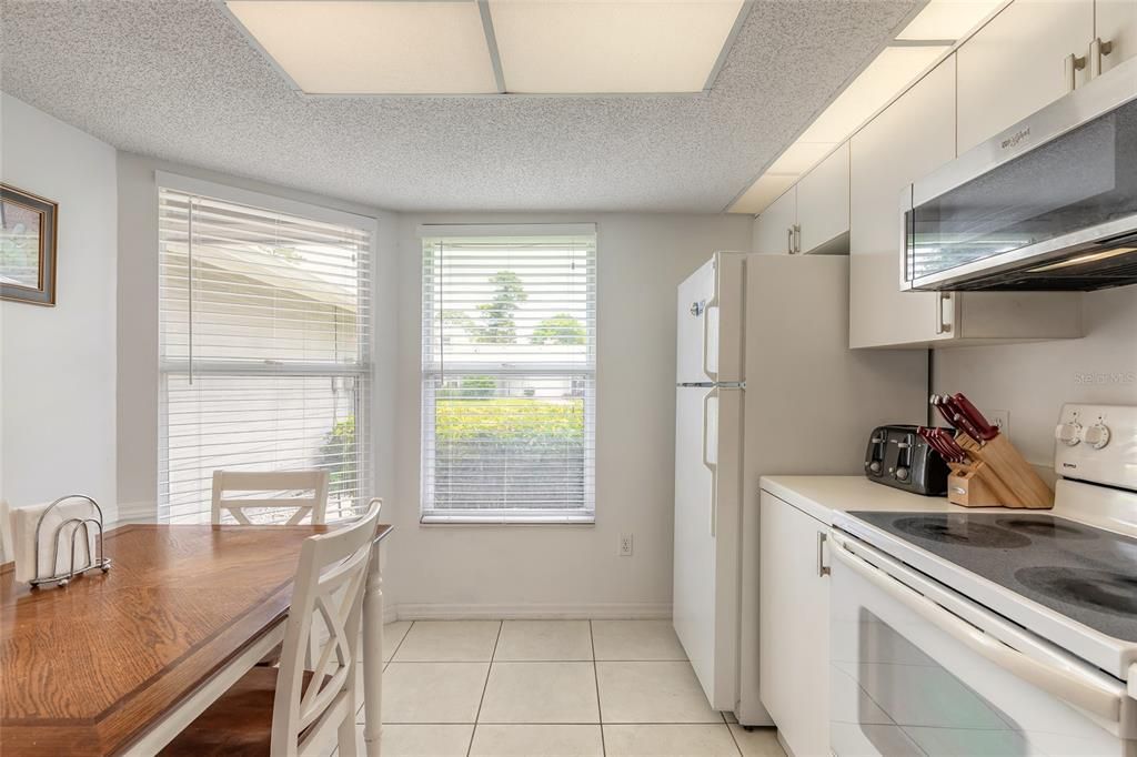 For Sale: $249,500 (2 beds, 2 baths, 1478 Square Feet)