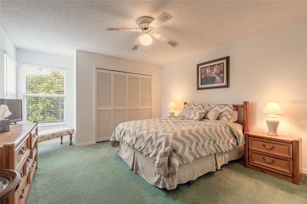 For Sale: $249,500 (2 beds, 2 baths, 1478 Square Feet)