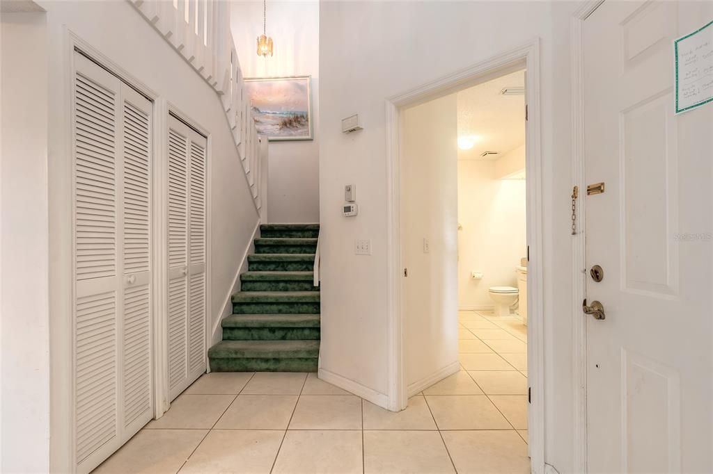 For Sale: $249,500 (2 beds, 2 baths, 1478 Square Feet)