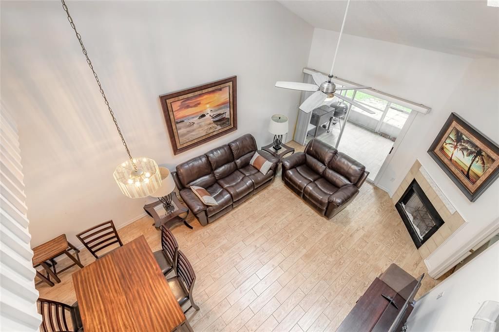 For Sale: $249,500 (2 beds, 2 baths, 1478 Square Feet)