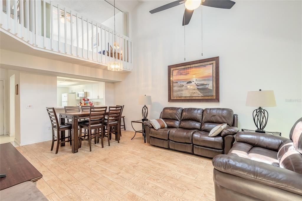 For Sale: $249,500 (2 beds, 2 baths, 1478 Square Feet)