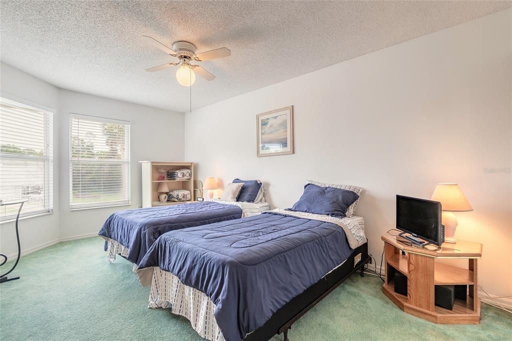 For Sale: $249,500 (2 beds, 2 baths, 1478 Square Feet)