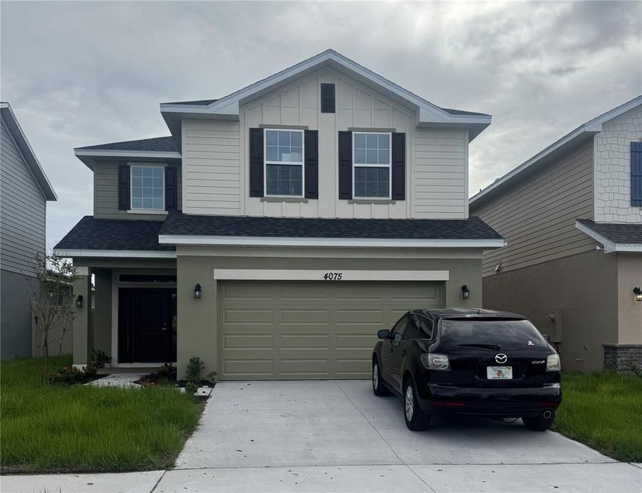 Recently Sold: $438,900 (4 beds, 2 baths, 2405 Square Feet)