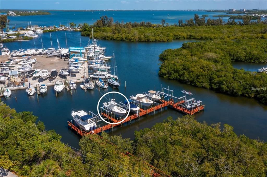 For Rent: $3,250 (4 beds, 3 baths, 2604 Square Feet)