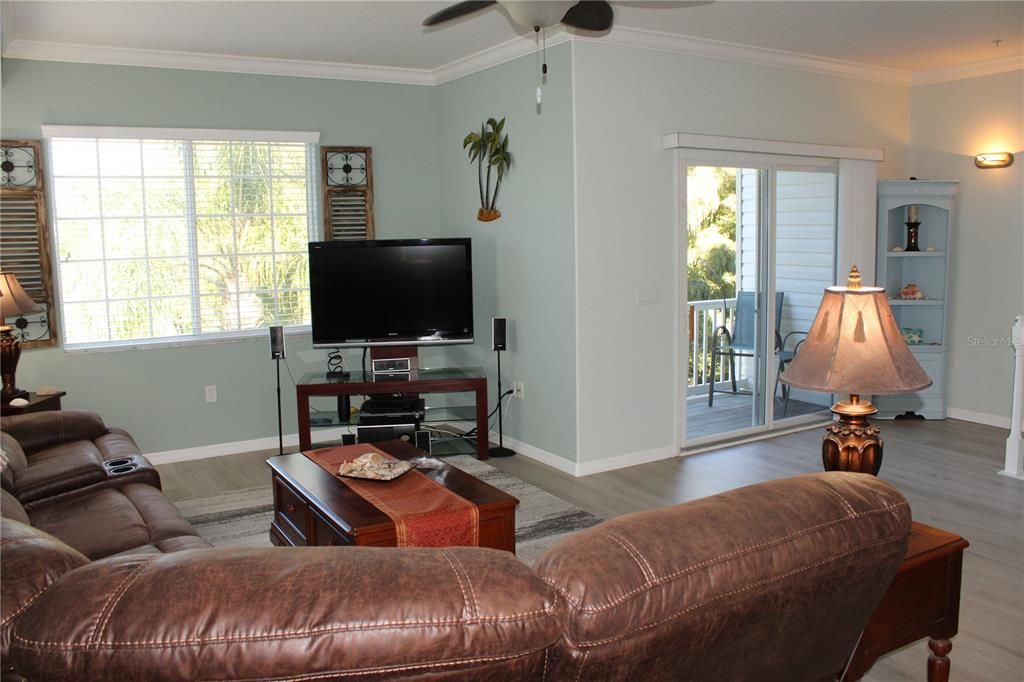 For Rent: $3,250 (4 beds, 3 baths, 2604 Square Feet)