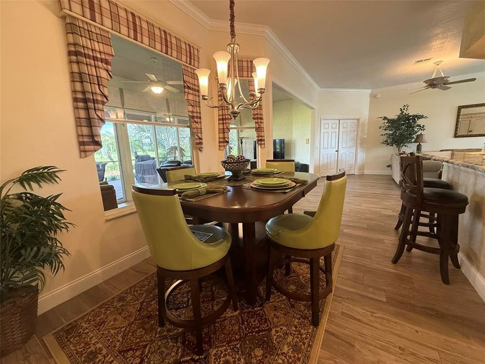 For Rent: $2,750 (3 beds, 2 baths, 1950 Square Feet)