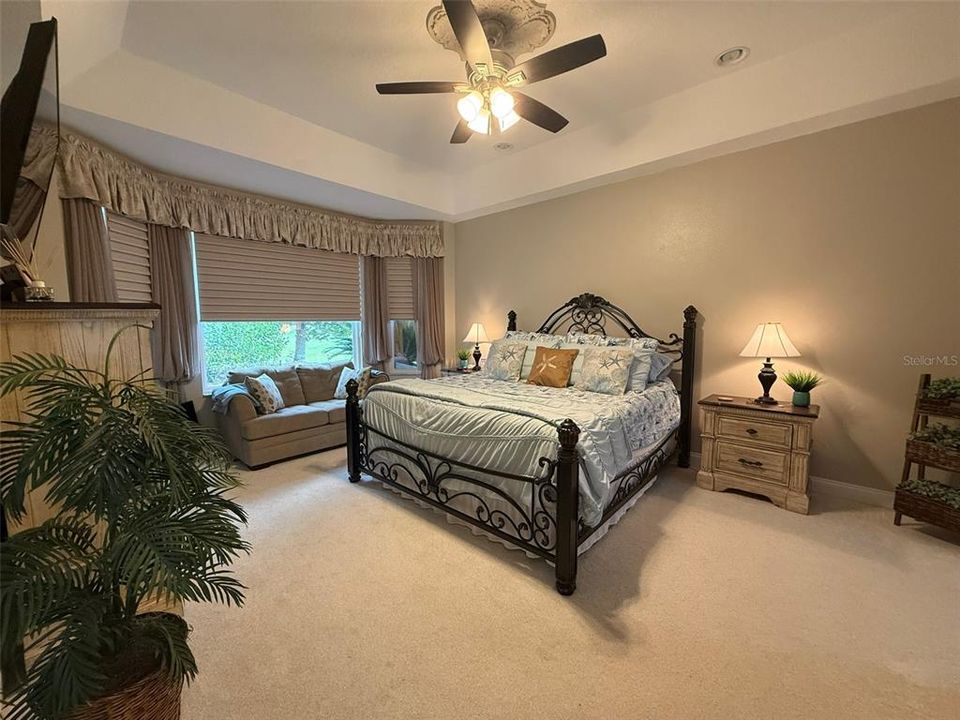 For Rent: $2,750 (3 beds, 2 baths, 1950 Square Feet)