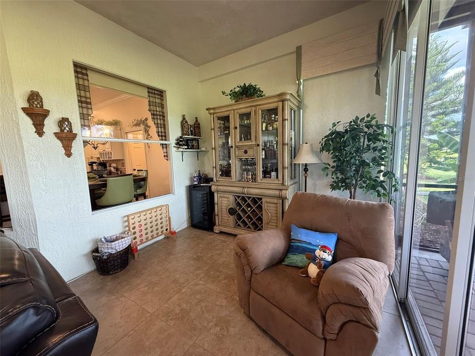 For Rent: $2,750 (3 beds, 2 baths, 1950 Square Feet)