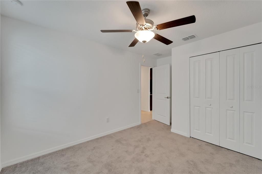 Active With Contract: $265,000 (3 beds, 2 baths, 1484 Square Feet)